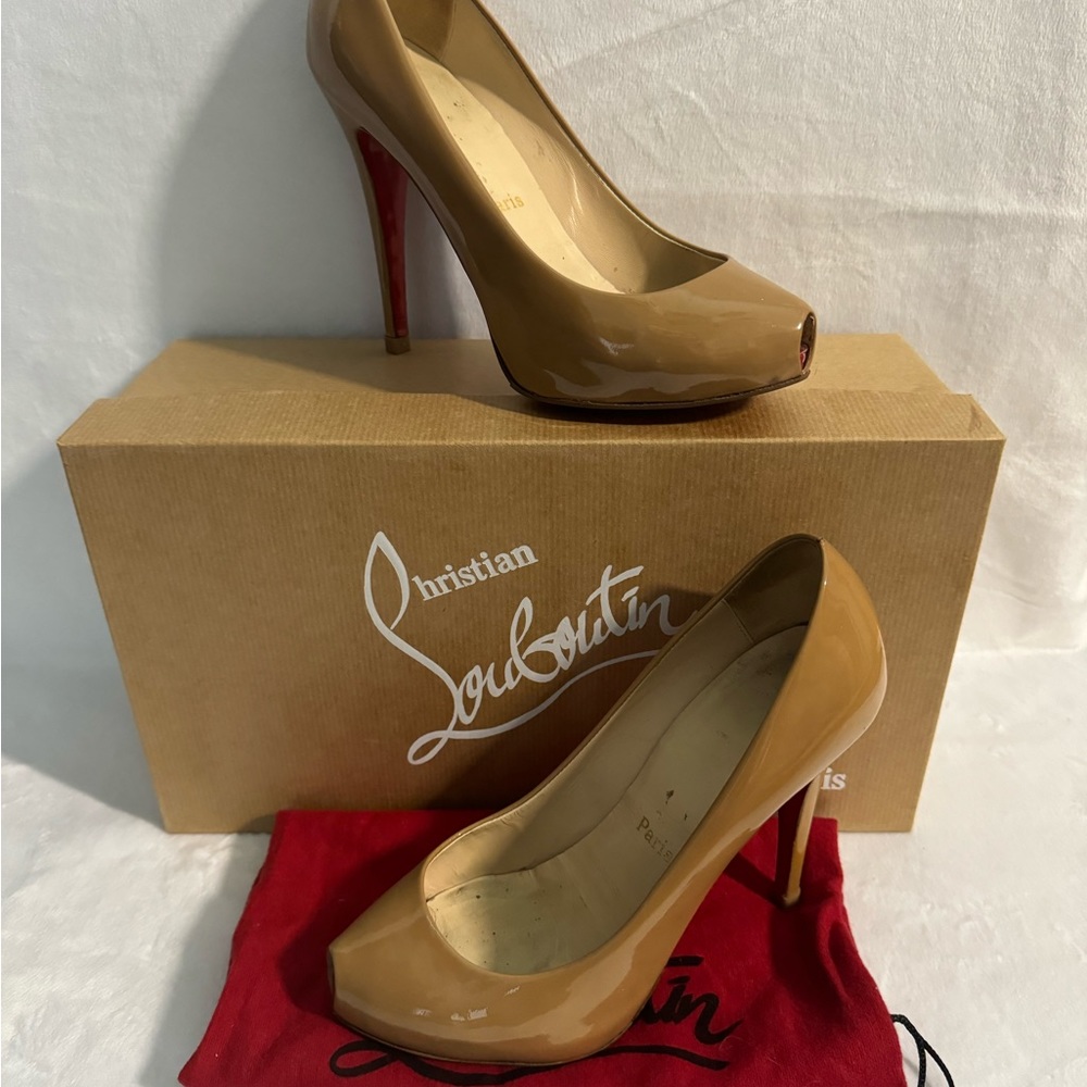 Christian Louboutin Open Clic Patent Calf Toe Pumps in Camel.